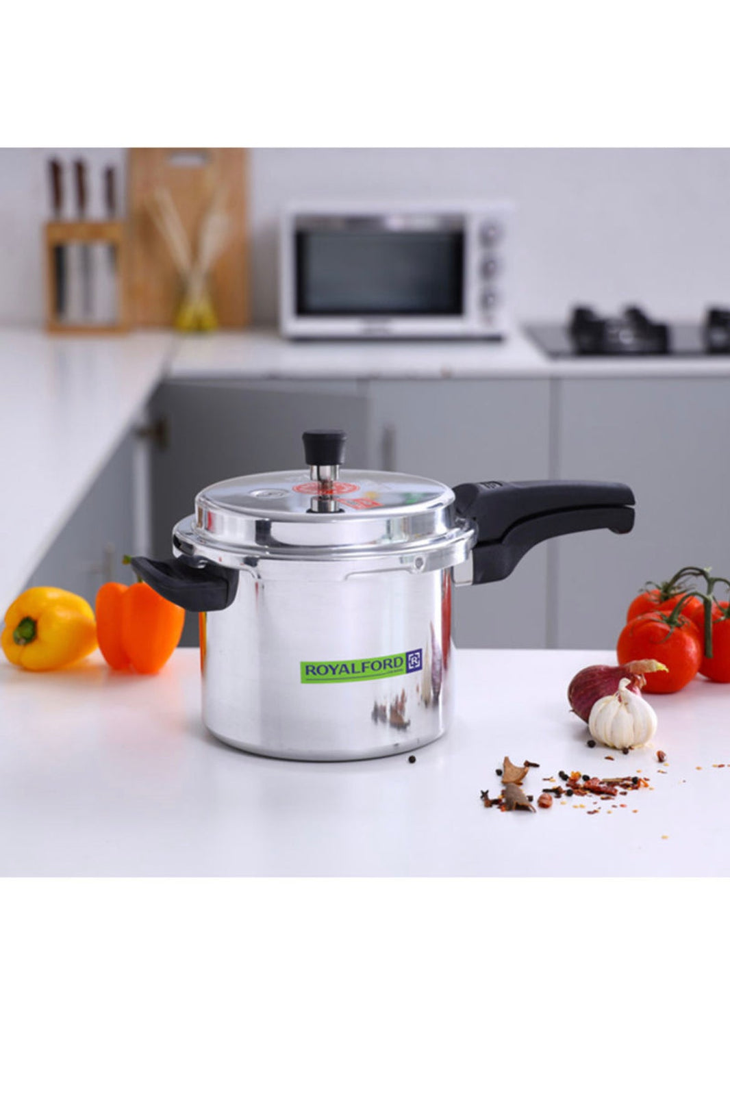 Royalford Induction Base Heavy-Duty Pressure Cooker With Lid Silver 3L