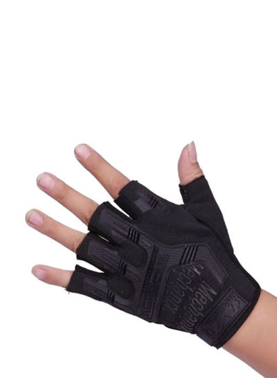 Pair Of Semi Finger Gym Training Gloves ‎15 x 8 x 1cm